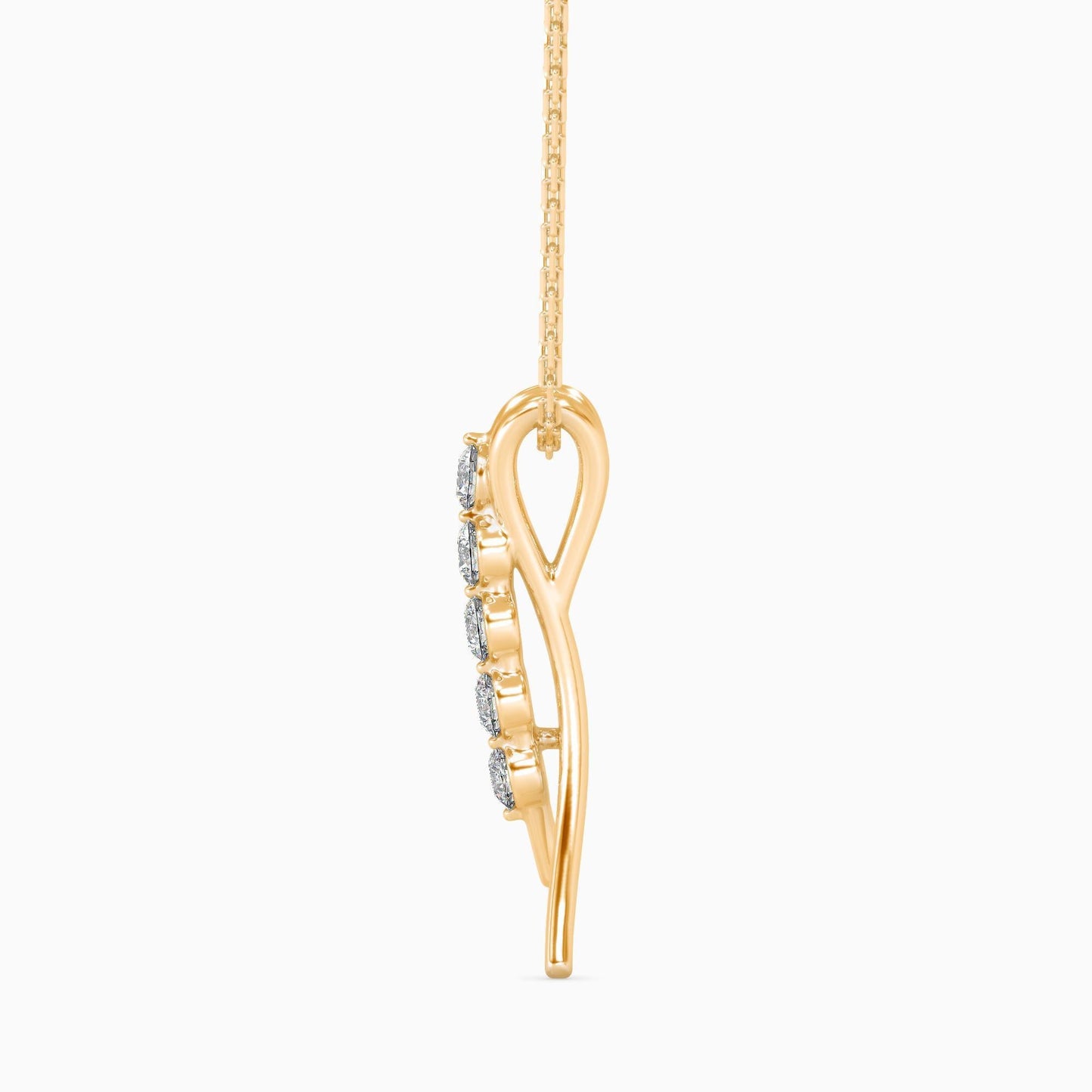 Majestic Shine Diamond Pendant