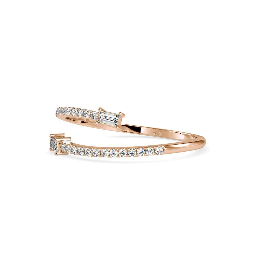 Featherlight Glow Diamond Ring
