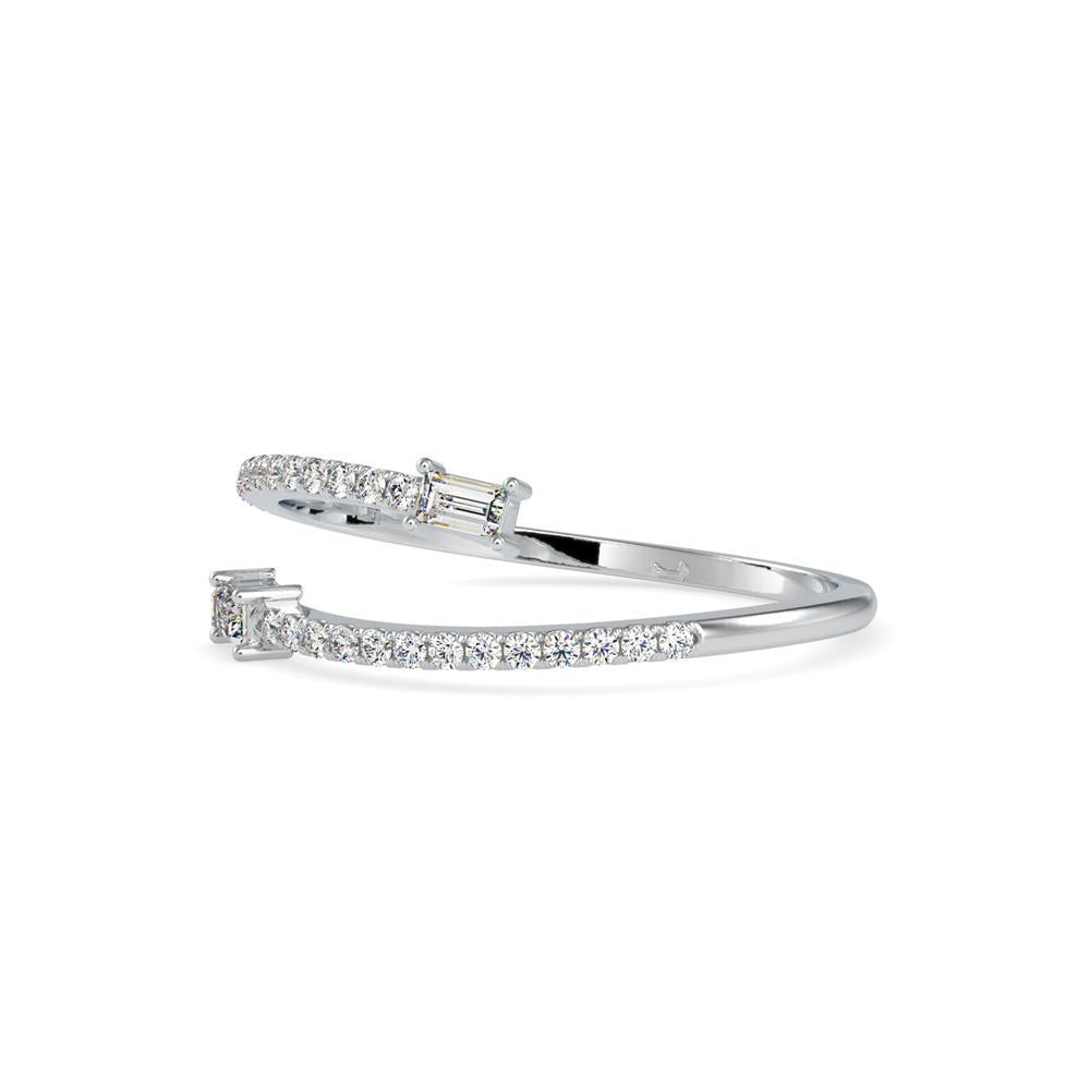 Featherlight Glow Diamond Ring