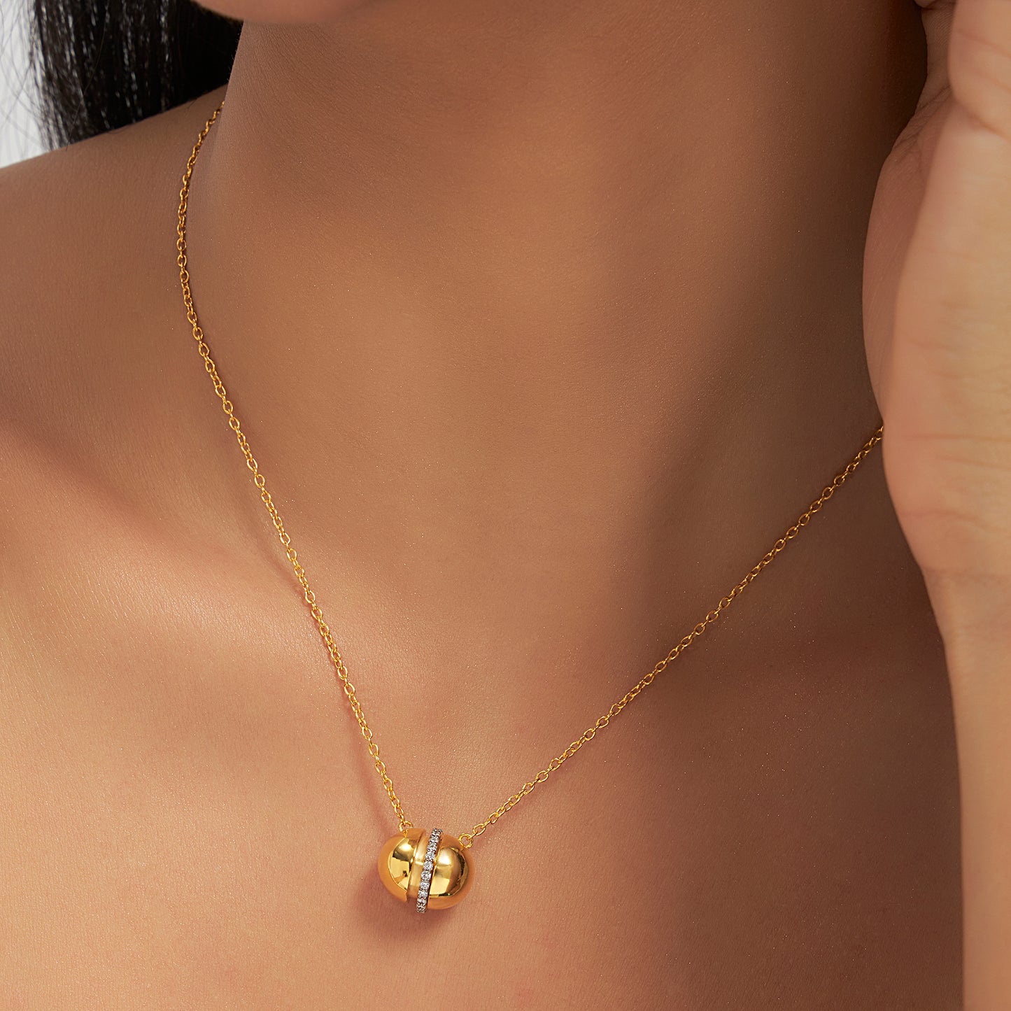 Spin Around Lab Diamond Necklace
