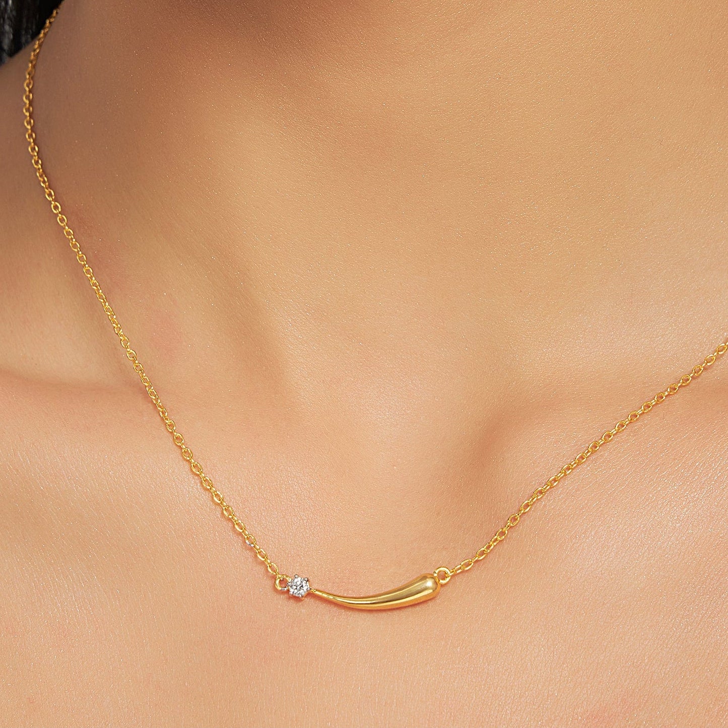 Curve Bar Lab Diamond Necklace