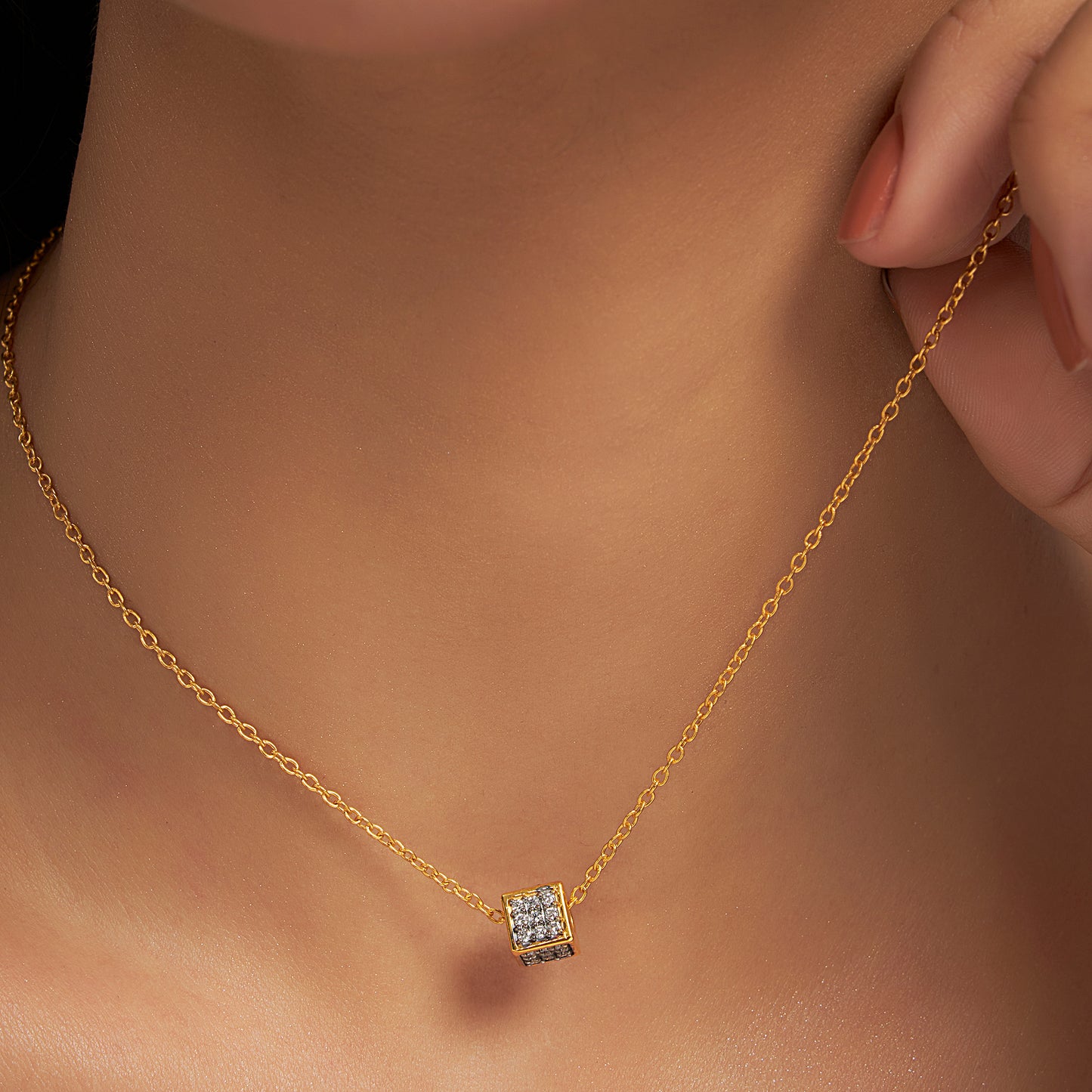 Lucky Cube Lab Diamond Pendant (With Chain)