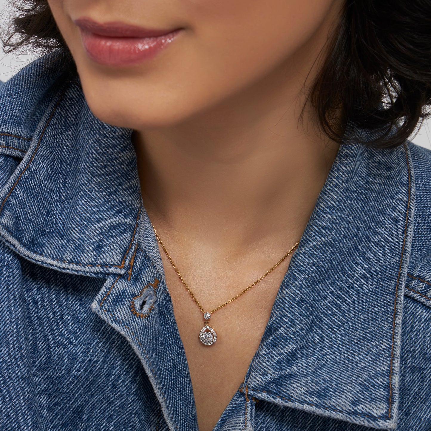 Elegant Twilight Diamond Pendant