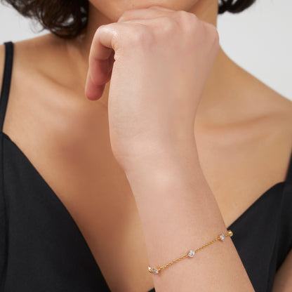 Ethereal Glow Chain Bracelet