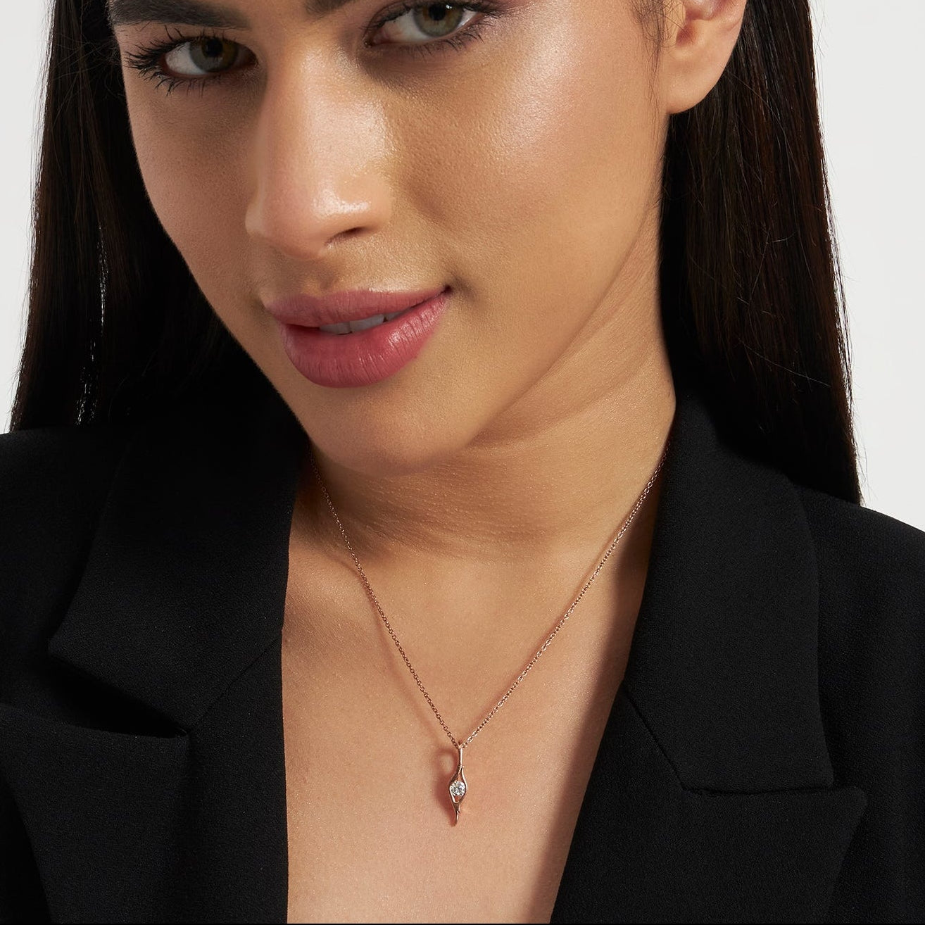 Pristine Light Solitaire Pendant (With Chain)