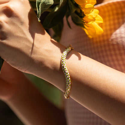 Whimsy Curve Enamel Bangle