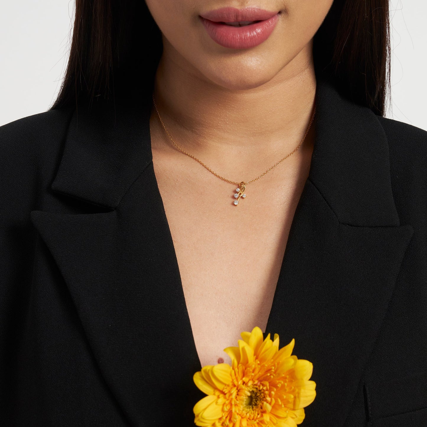 Velvet Spark Pendant (With Chain)