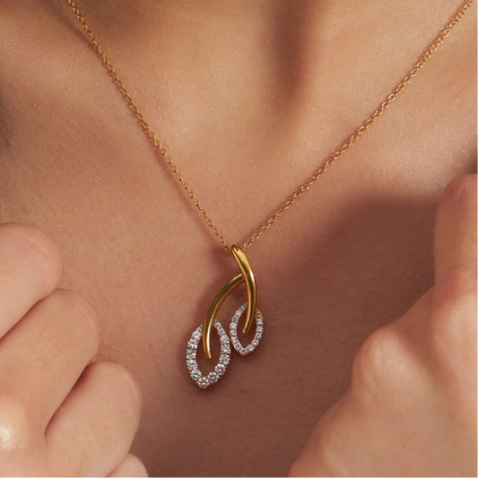 Leafy Luster Diamond Pendant (With Chain)