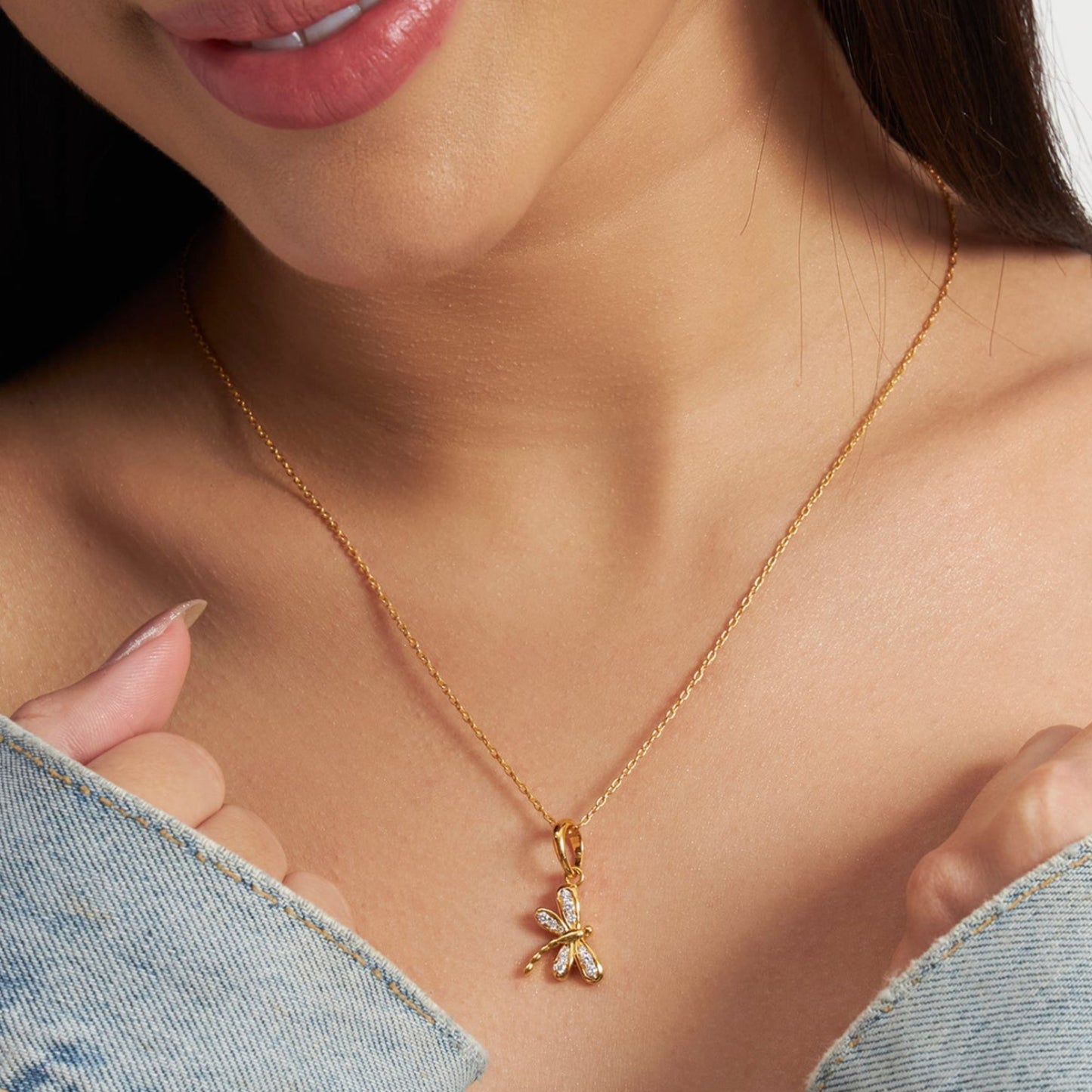 Eternal Flutter Diamond Pendant (With Chain)