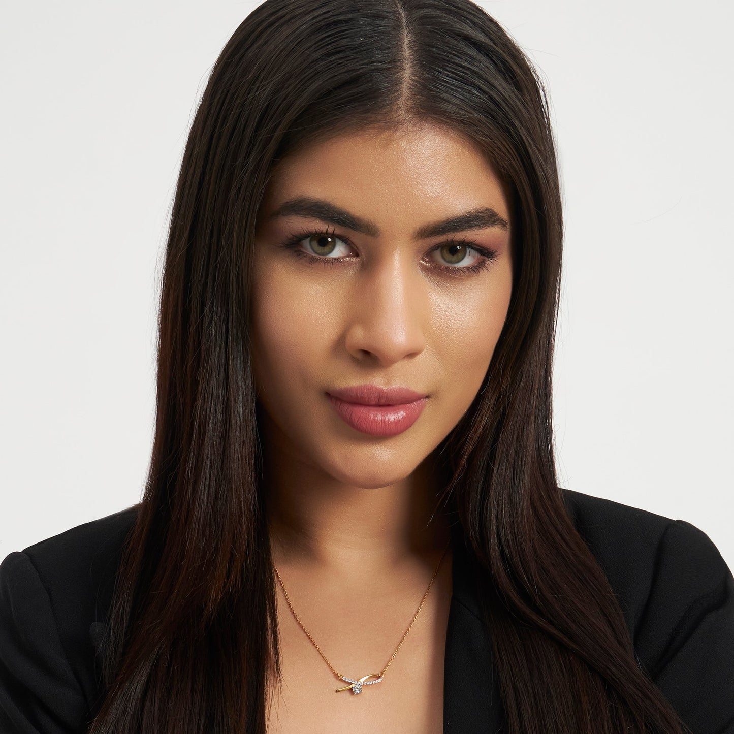 Limitless Harmony Solitaire Diamond Pendant (With Chain)