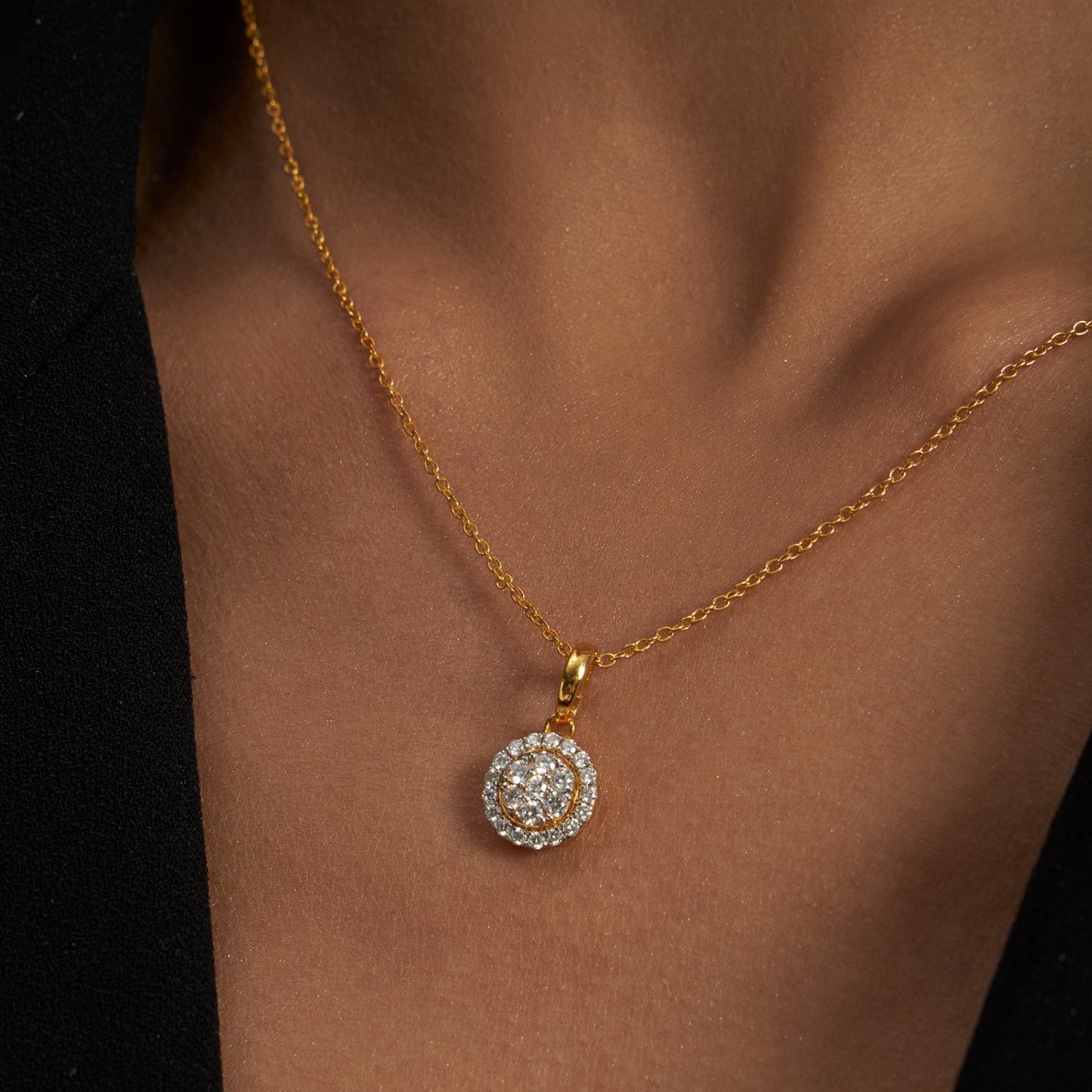 Serene Glow Pendant (With Chain)