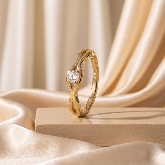Regal Ray Solitaire Ring