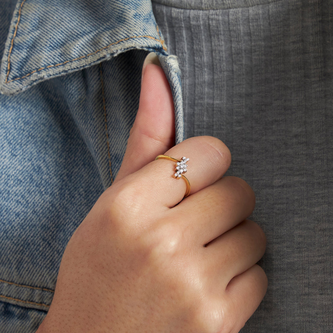 Floral Diamond Ring