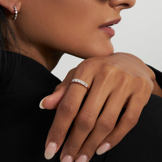 Dainty Enchantment Diamond Ring