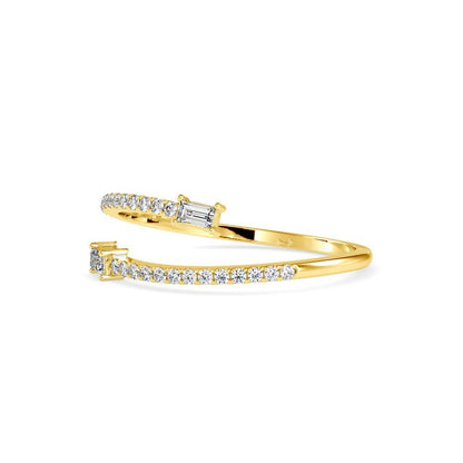Featherlight Glow Diamond Ring