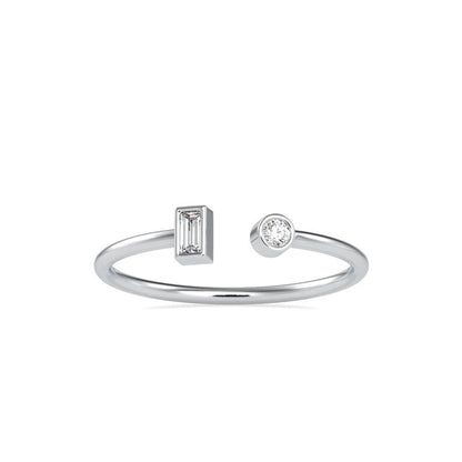 Sophisticated Glint Diamond Ring
