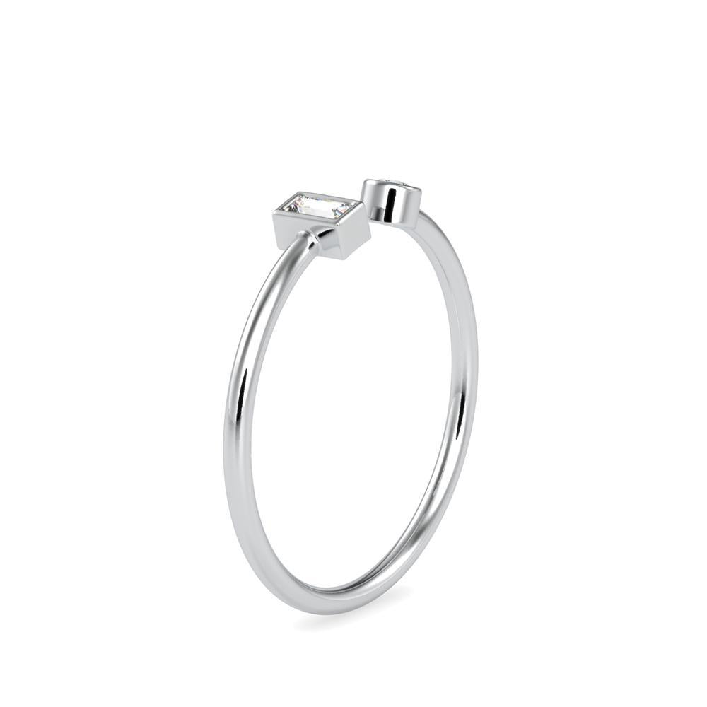 Sophisticated Glint Diamond Ring