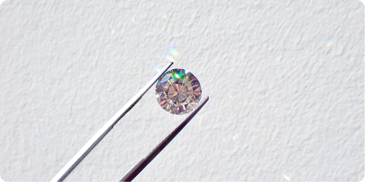 Diamond carat